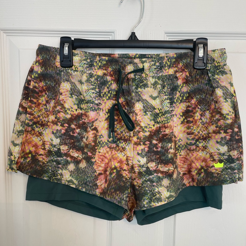 SheFit shorts
